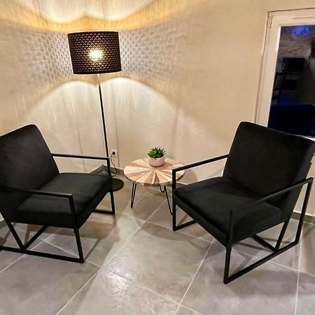 La Parenthese Du Var - Gite Avec Grande Terrasse Vue Sur Piscine Saint-Antonin-du-Var Εξωτερικό φωτογραφία