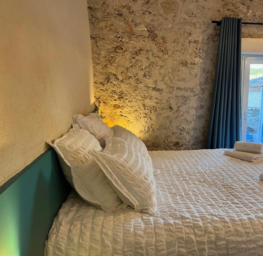 La Parenthese Du Var - Gite Avec Grande Terrasse Vue Sur Piscine Saint-Antonin-du-Var Εξωτερικό φωτογραφία