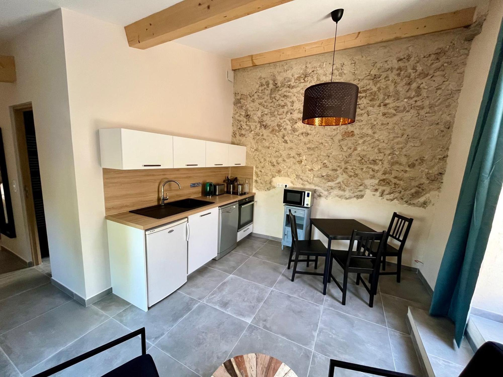 La Parenthese Du Var - Gite Avec Grande Terrasse Vue Sur Piscine Saint-Antonin-du-Var Εξωτερικό φωτογραφία